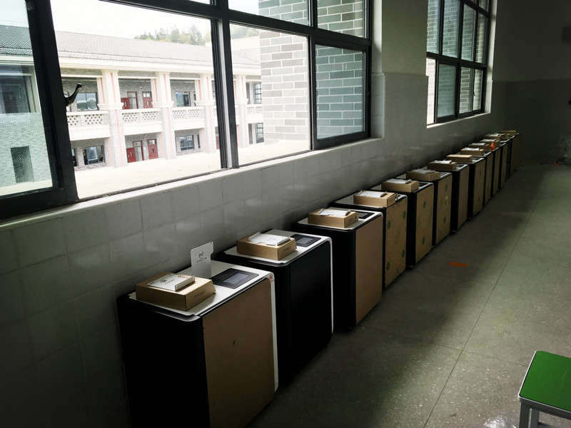 开元教育级3D打印机走进贵州某高级中学(图2) 开元教育级3D打印机走进贵州某高级中学(图2)