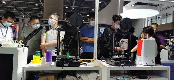 展会现场|开元3D打印机精彩亮相广州电子展,助力中国智造业(图3) 展会现场|开元3D打印机精彩亮相广州电子展,助力中国智造业(图3)